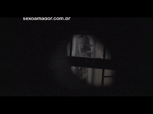 ❤️ Блондинку тайно снимает на видео соседский вуайерист, спрятанный за полыми кирпичами ❤❌ Анальное порно на нашем сайте teenactivewear.ru ️❤